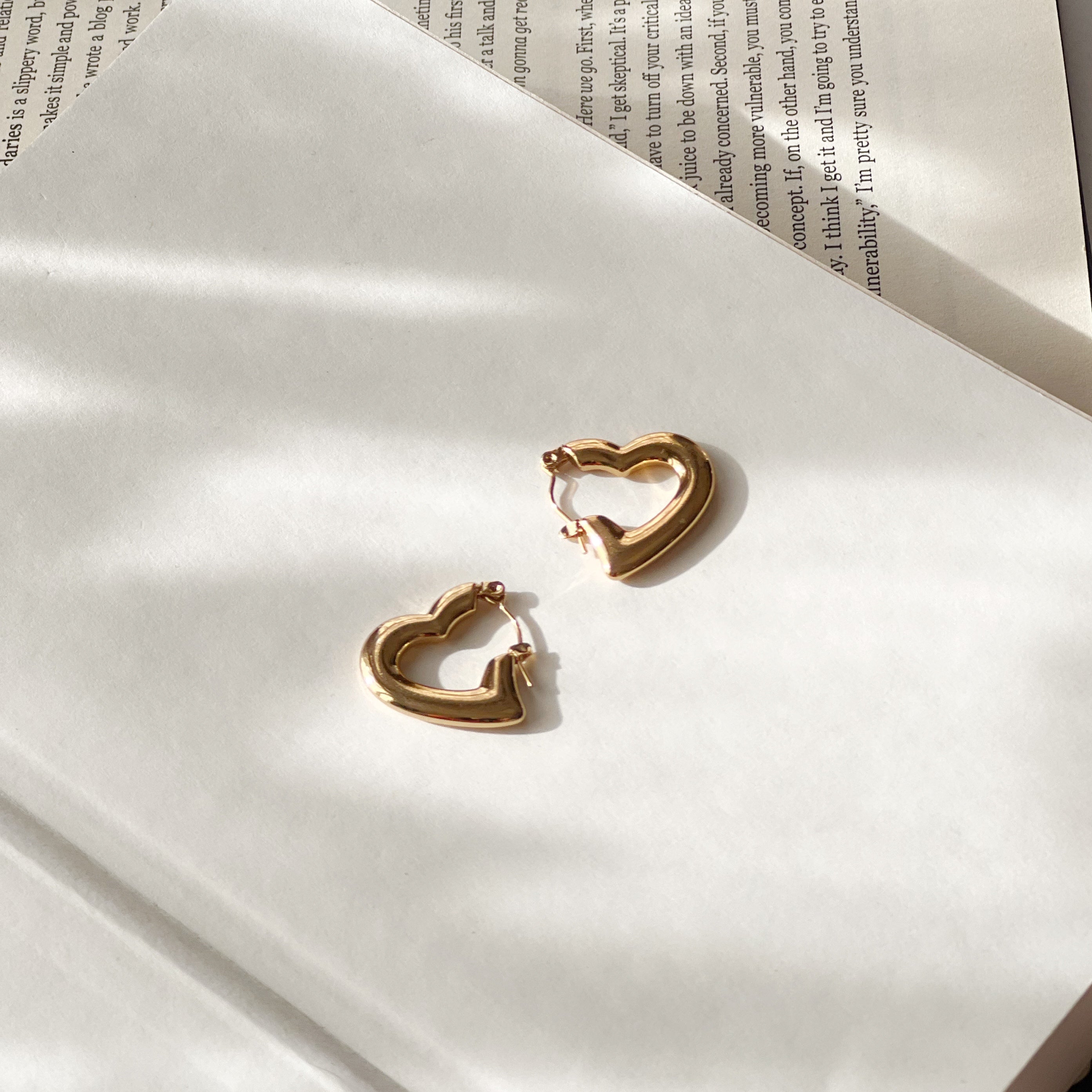 Amoret Earrings
