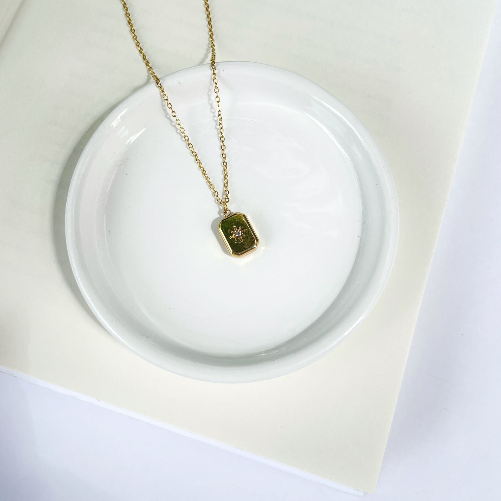 Aster Golden Pendant