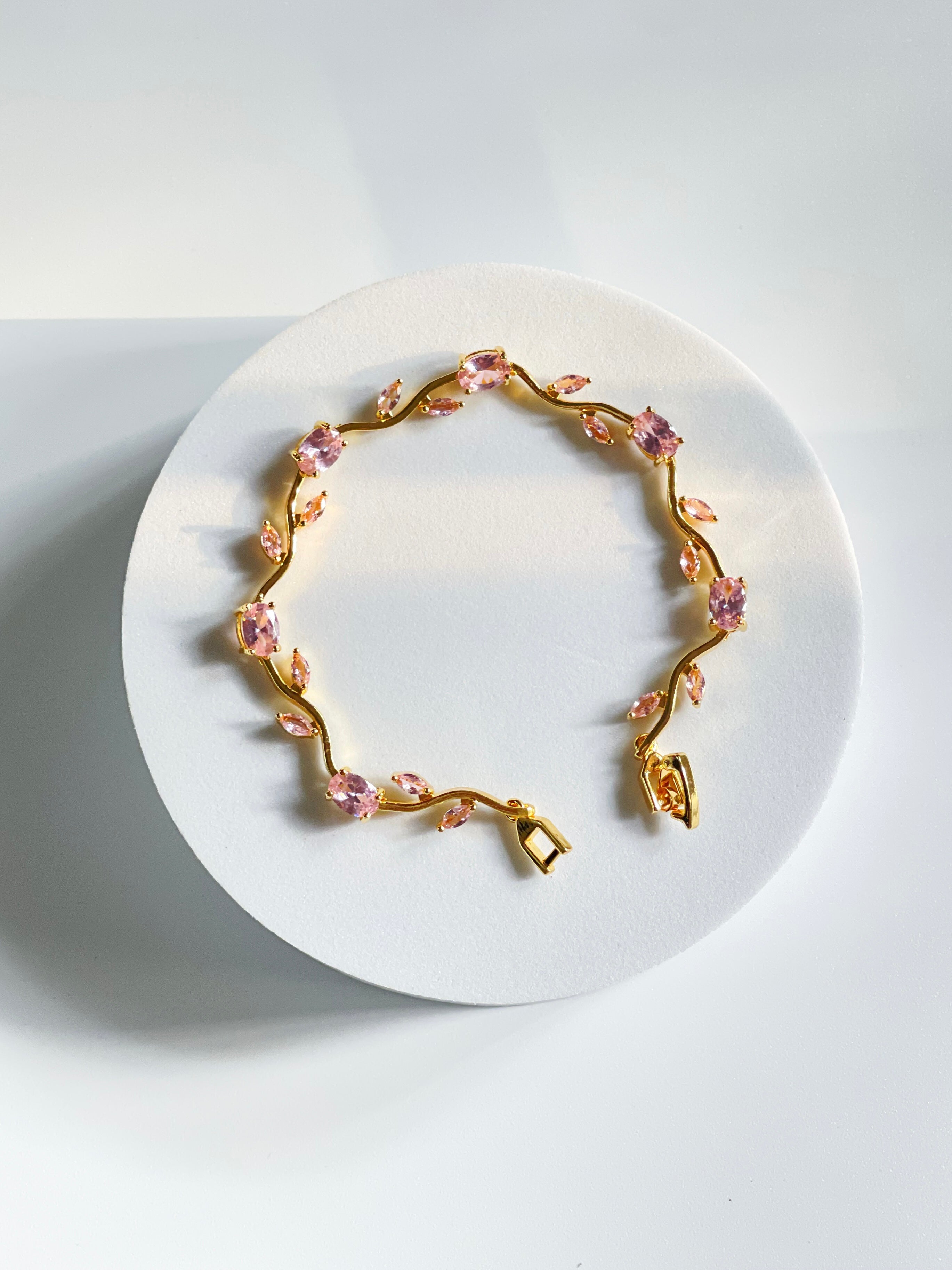 Tulip Bracelet