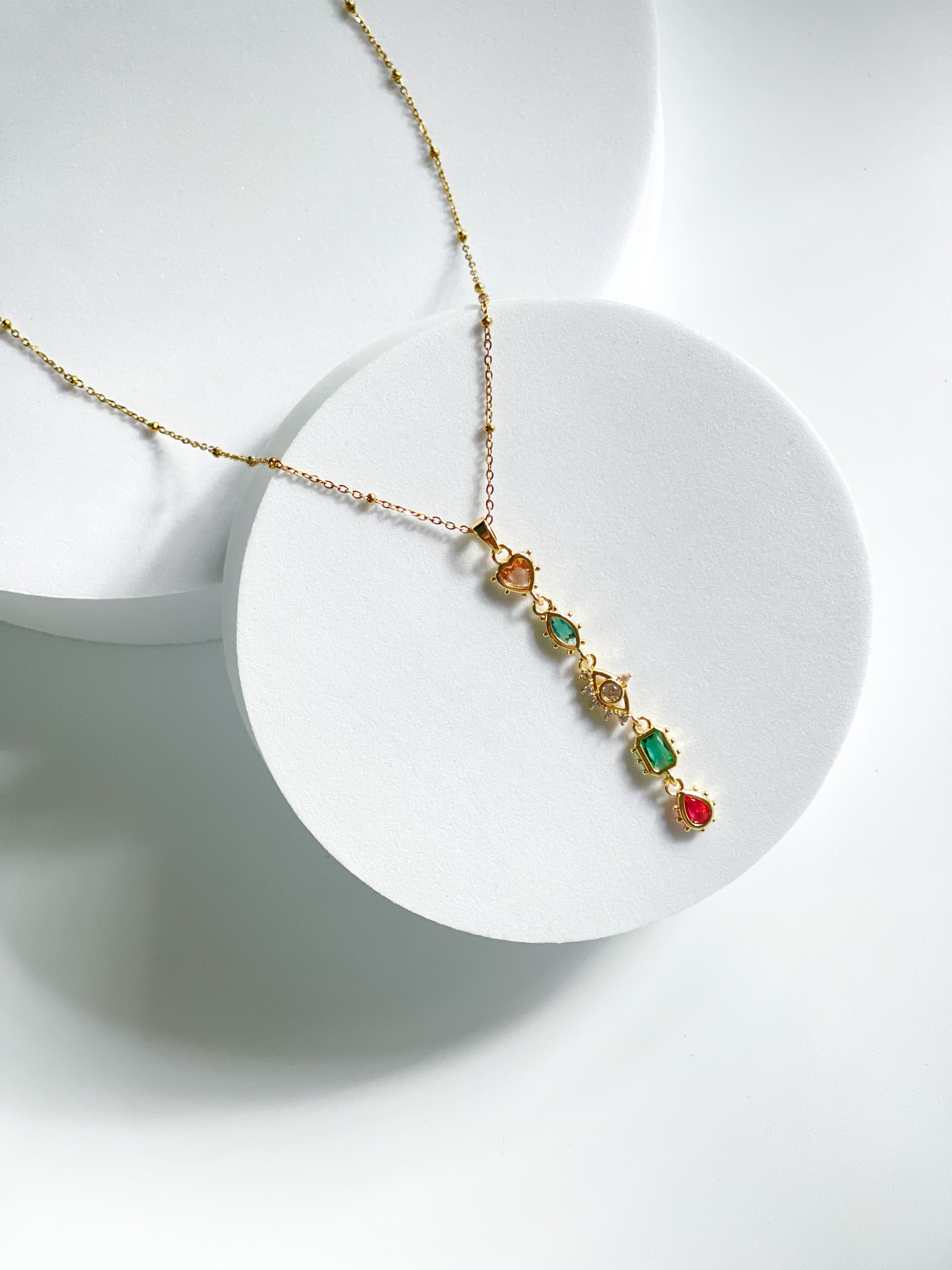Veloura Necklace