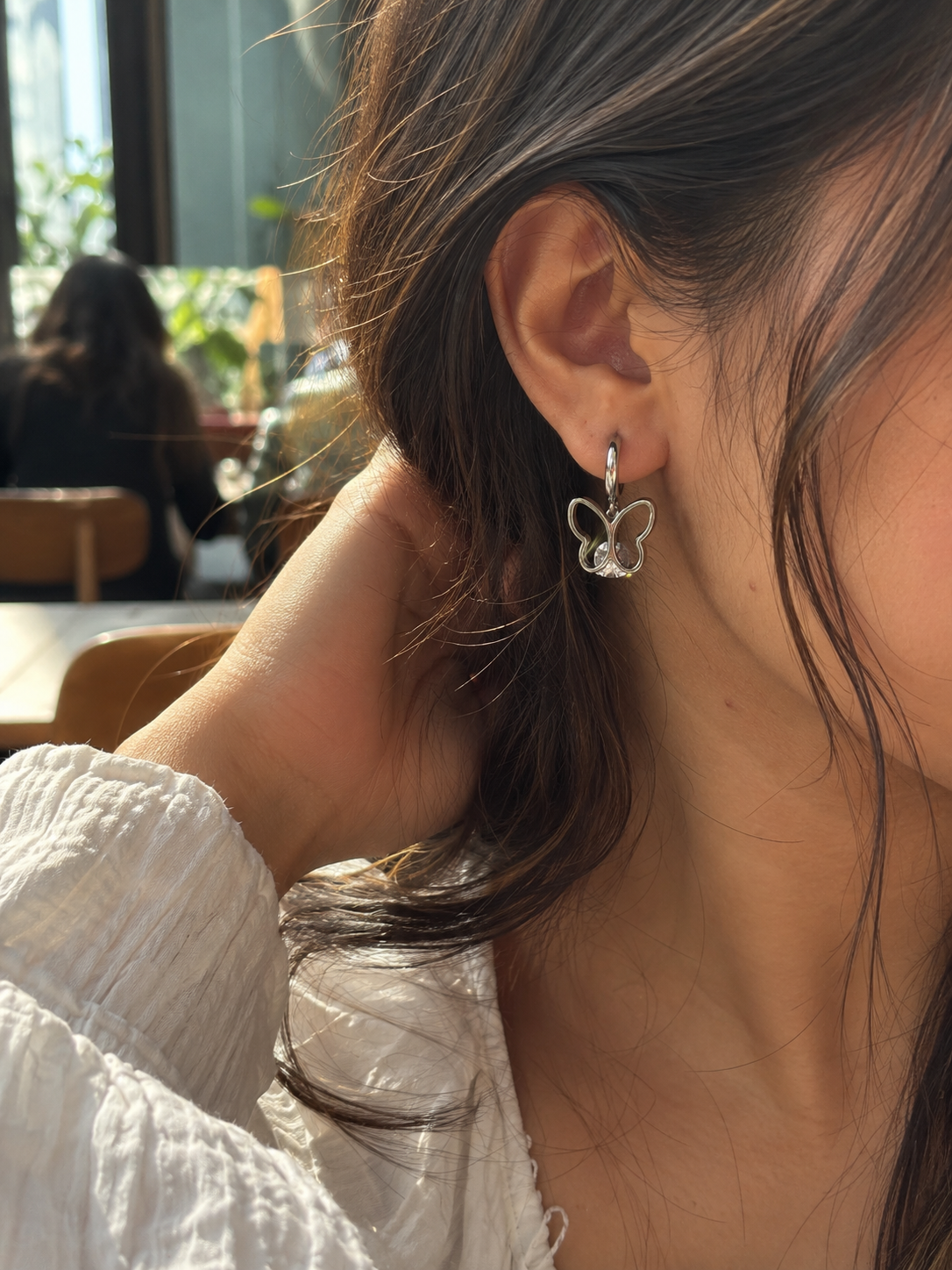 Muse Curve Earrings