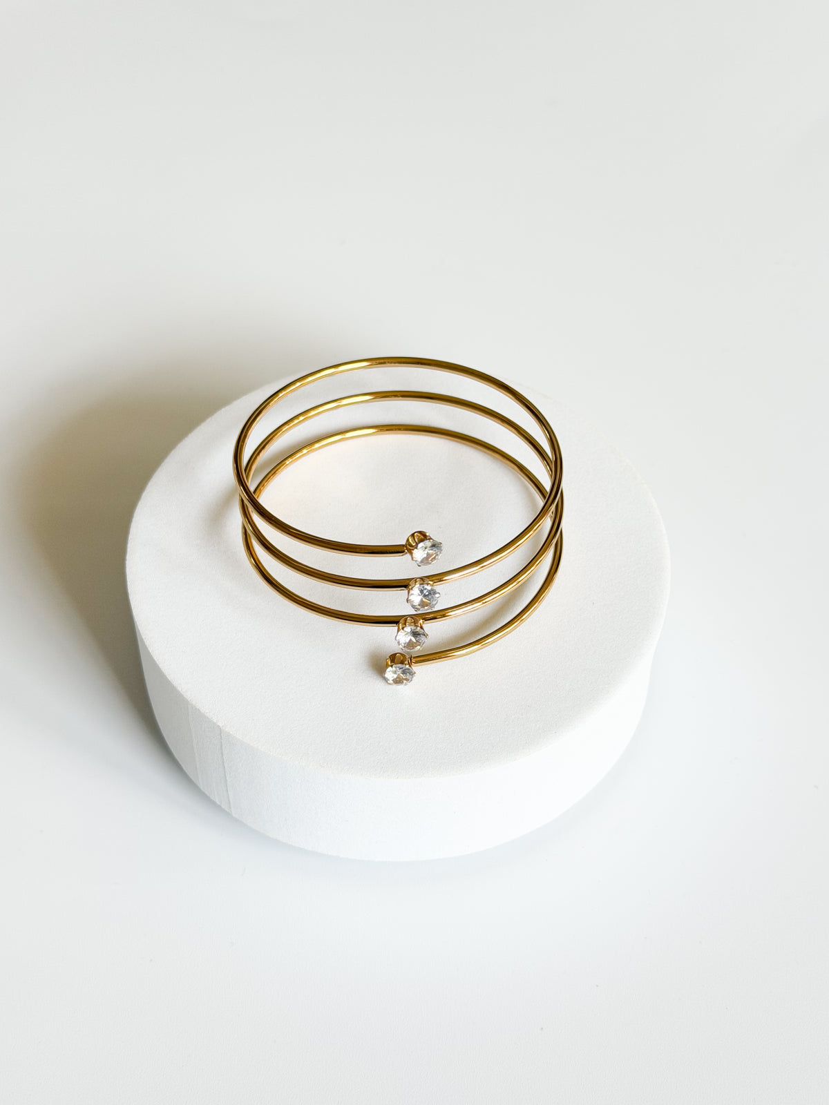 Fiora Cuff
