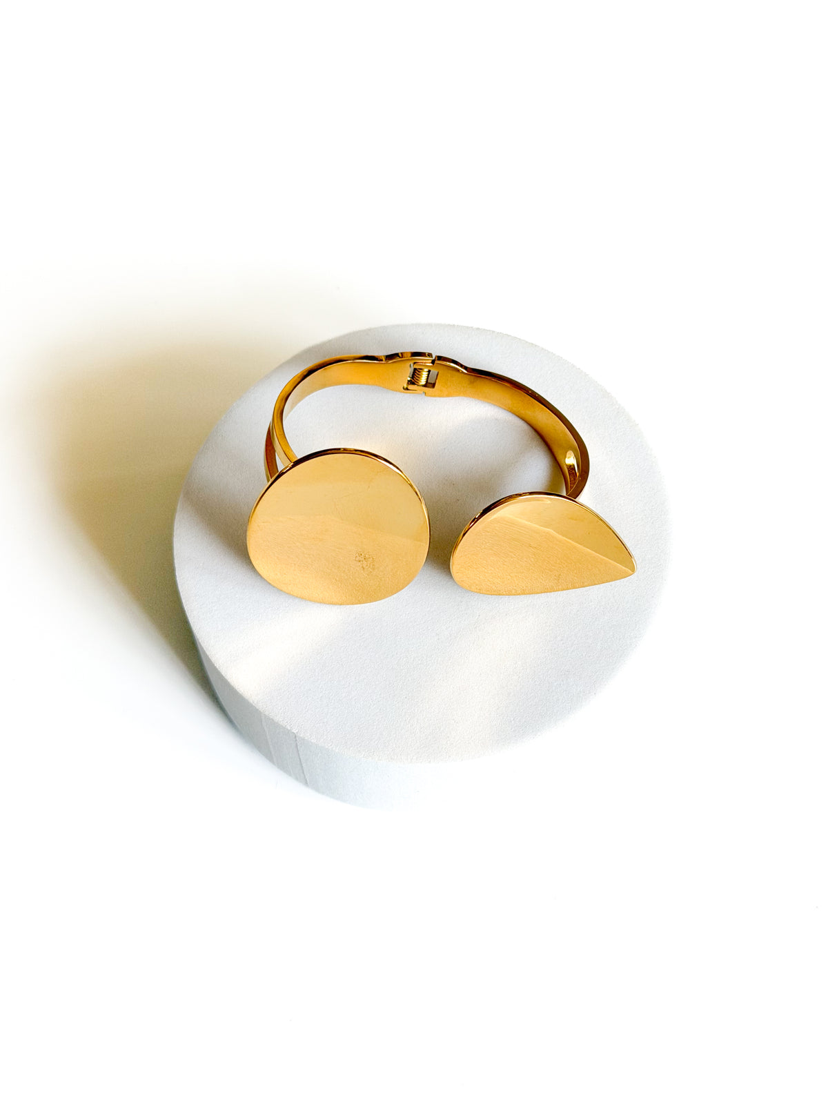 Cleo Cuff