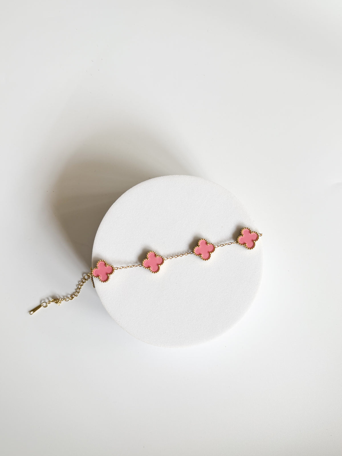 Clover Bracelet (Pink)