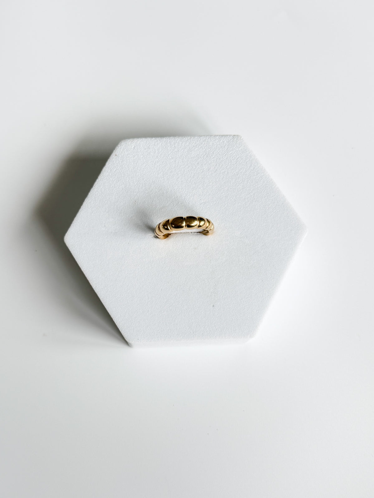 Hera Ring