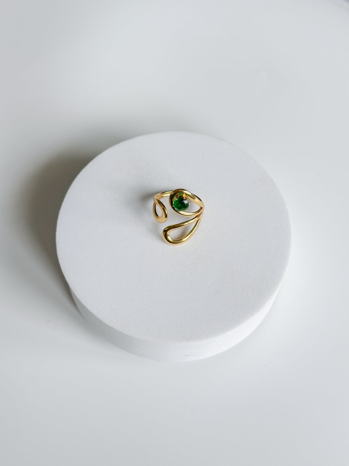 Rosethorn Ring