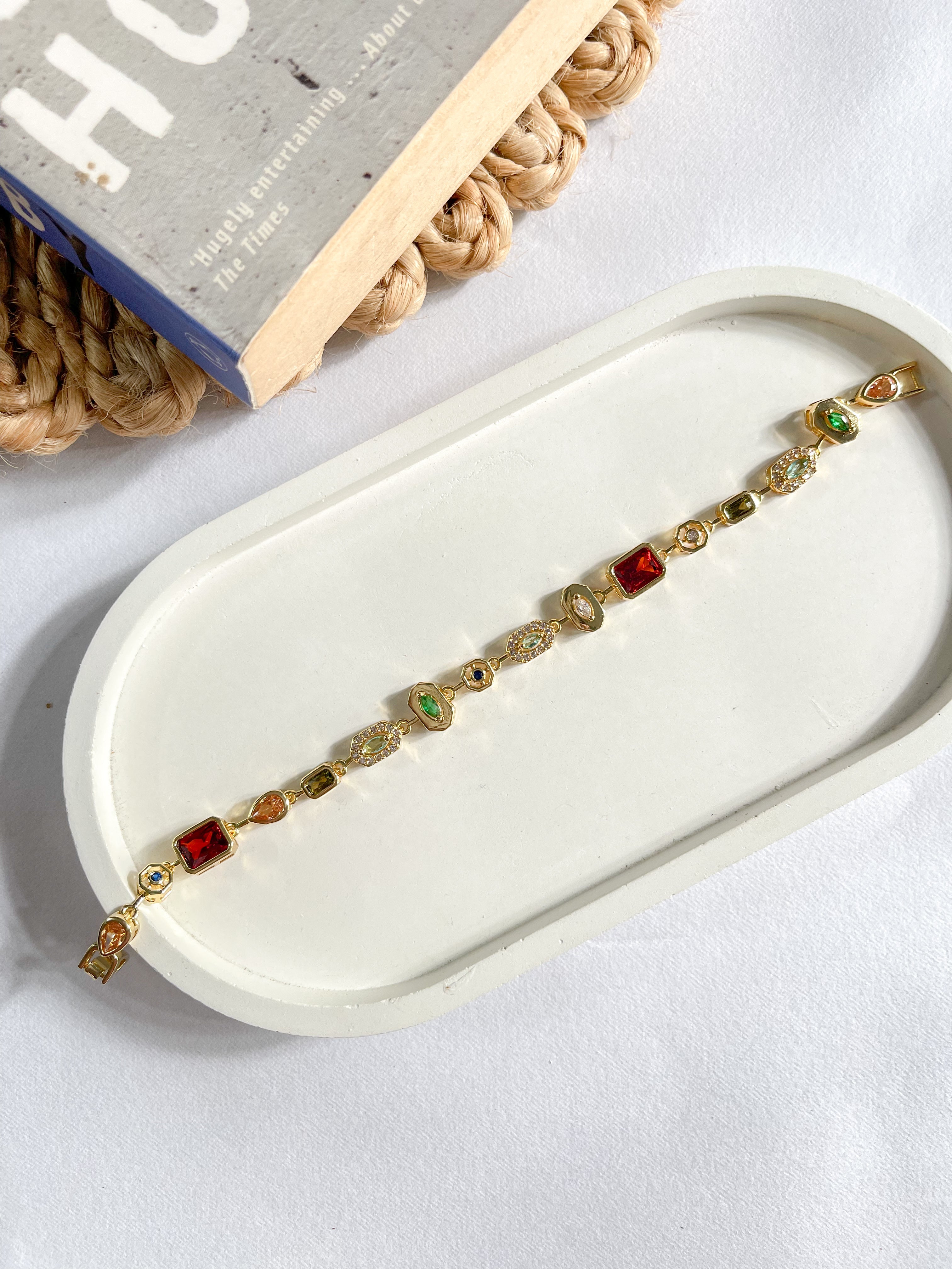 Multicolored bracelet